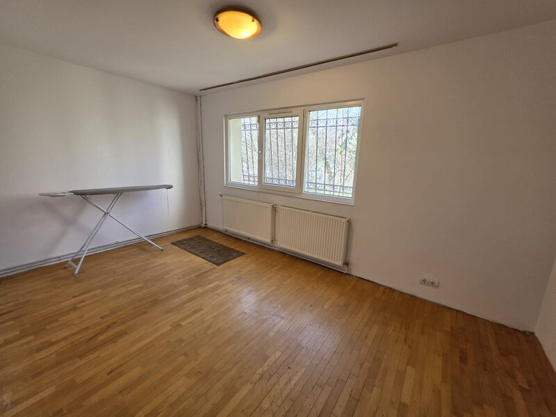 Titan, parc Titani, Burdujeni