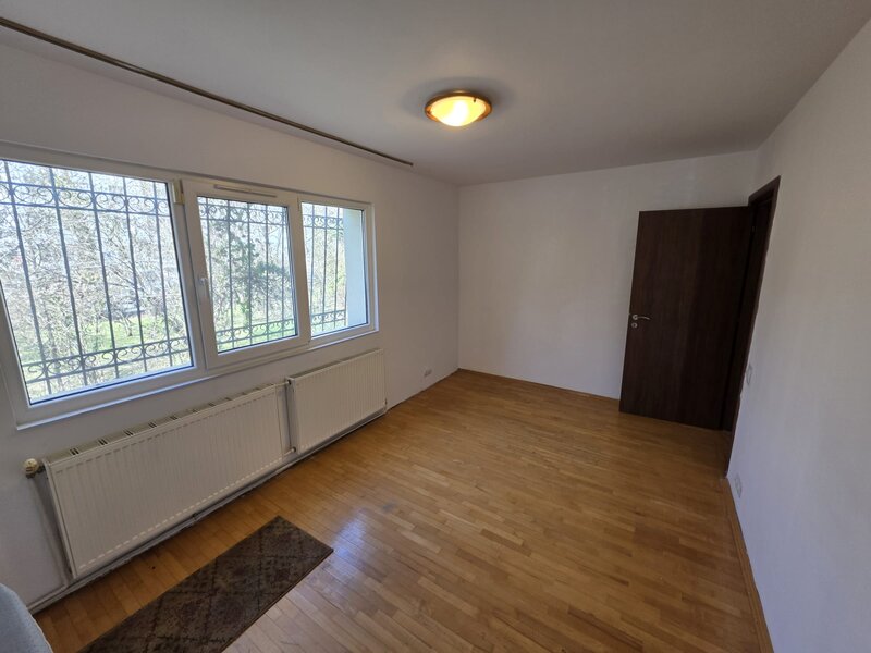 Titan, parc Titani, Burdujeni